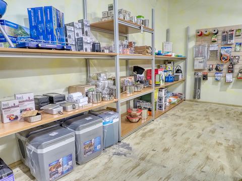 Gaskocher und Kühlboxen